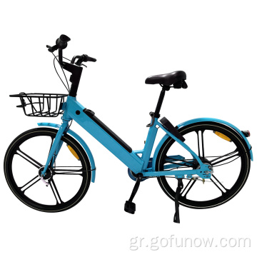 Ηλεκτρικό ποδήλατο μίσθωσης ποδηλάτου βοηθάει να μοιράζεται ηλεκτρικό ποδήλατο